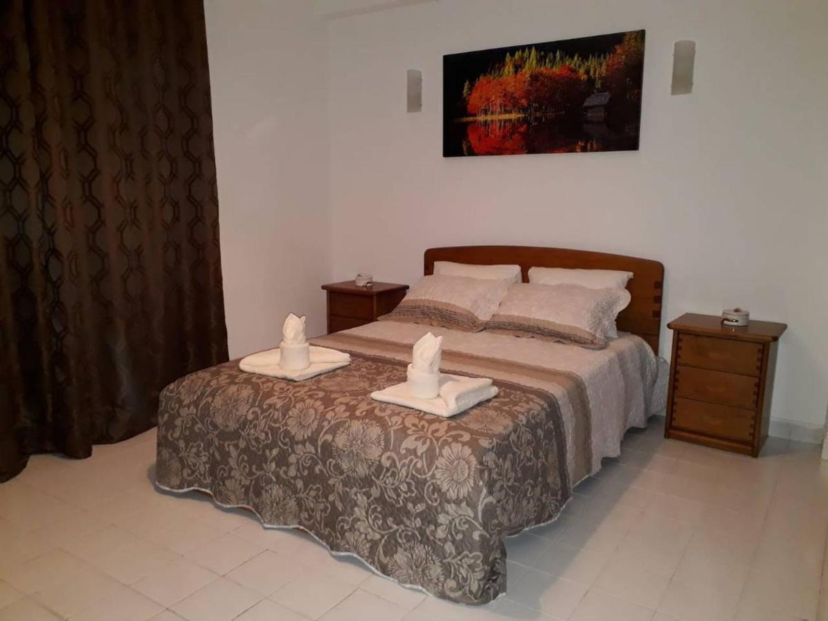 Apartamento T1 Com Piscina, Em Montechoro, Albufeira, Algarve Apartment Екстериор снимка