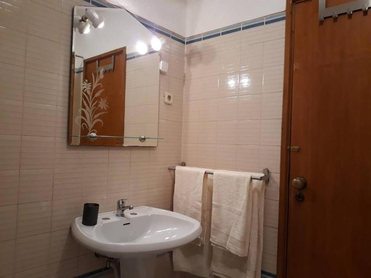 Apartamento T1 Com Piscina, Em Montechoro, Albufeira, Algarve Apartment Екстериор снимка