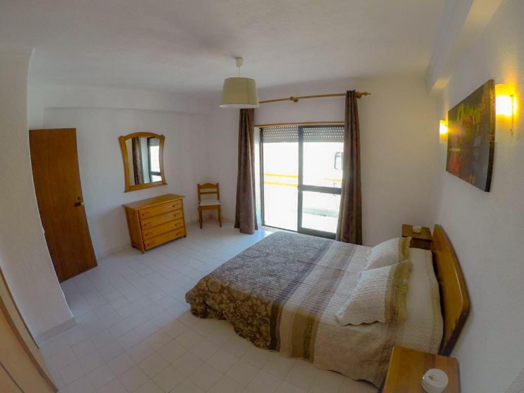 Apartamento T1 Com Piscina, Em Montechoro, Albufeira, Algarve Apartment Екстериор снимка