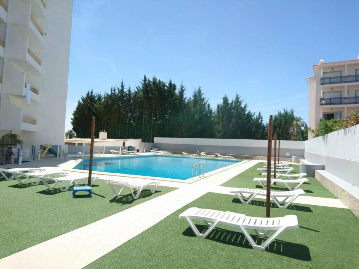 Apartamento T1 Com Piscina, Em Montechoro, Albufeira, Algarve Apartment Екстериор снимка